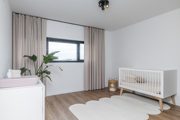 Foto - Te koop: Imposant ontworpen villa uit 2023 die alles te bieden heeft: luxe, comfort en duurzaamheid in de geliefde nieuwbouwwijk Park Hoogveld